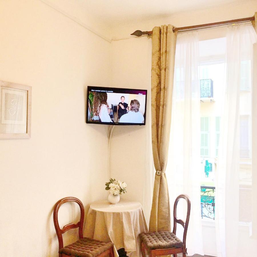 Nice Center Studio Guesthouse エクステリア 写真